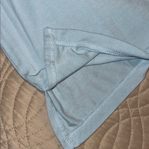 🌹 ADRIENNE VITTADINI SEA FOAM SLEEVELESS TEE - Picture 3 of 5